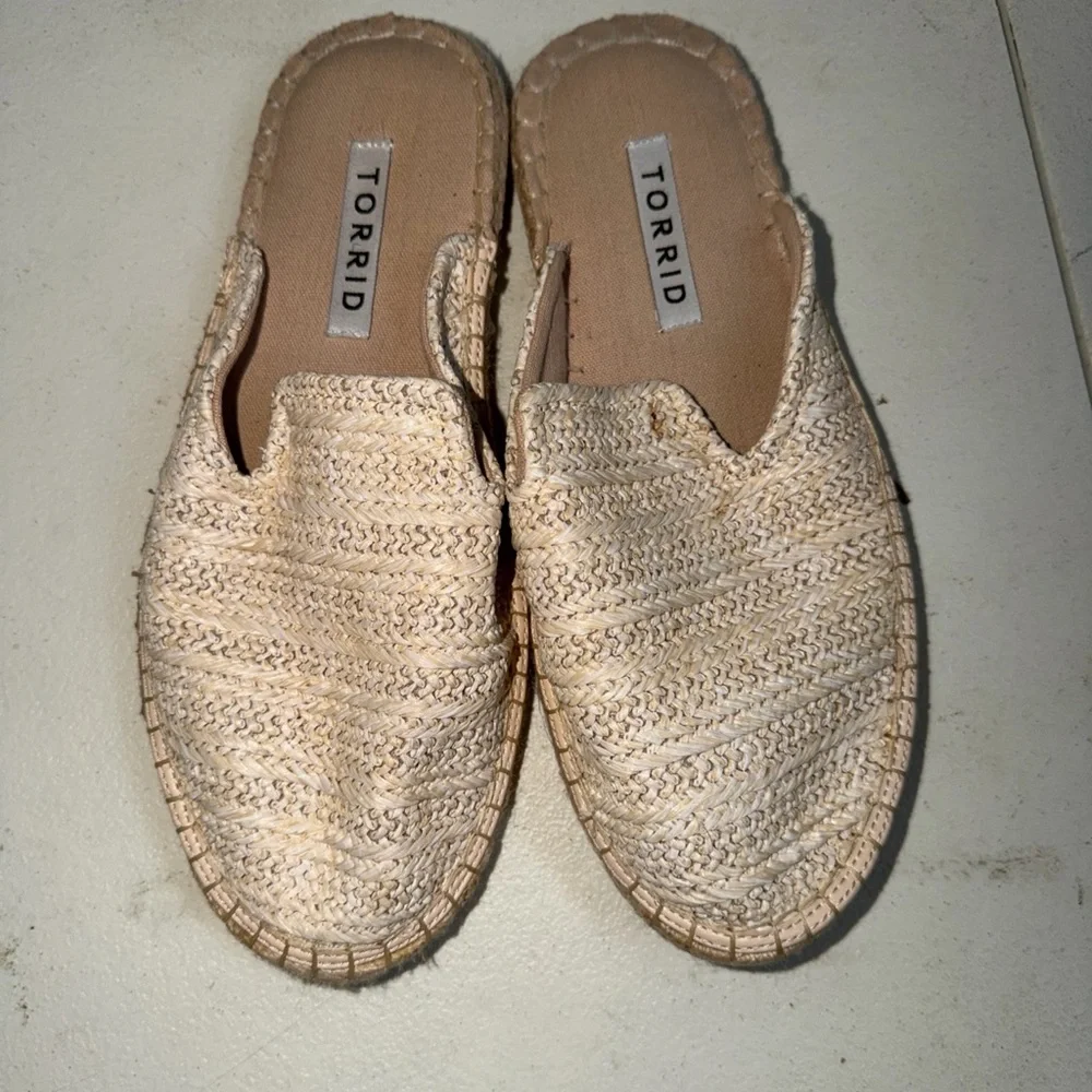 Torrid Women's Tan‎ Espadrille Slip-Ons